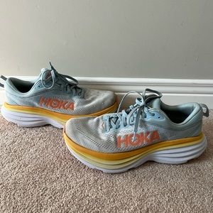 HOKA Bondi 8